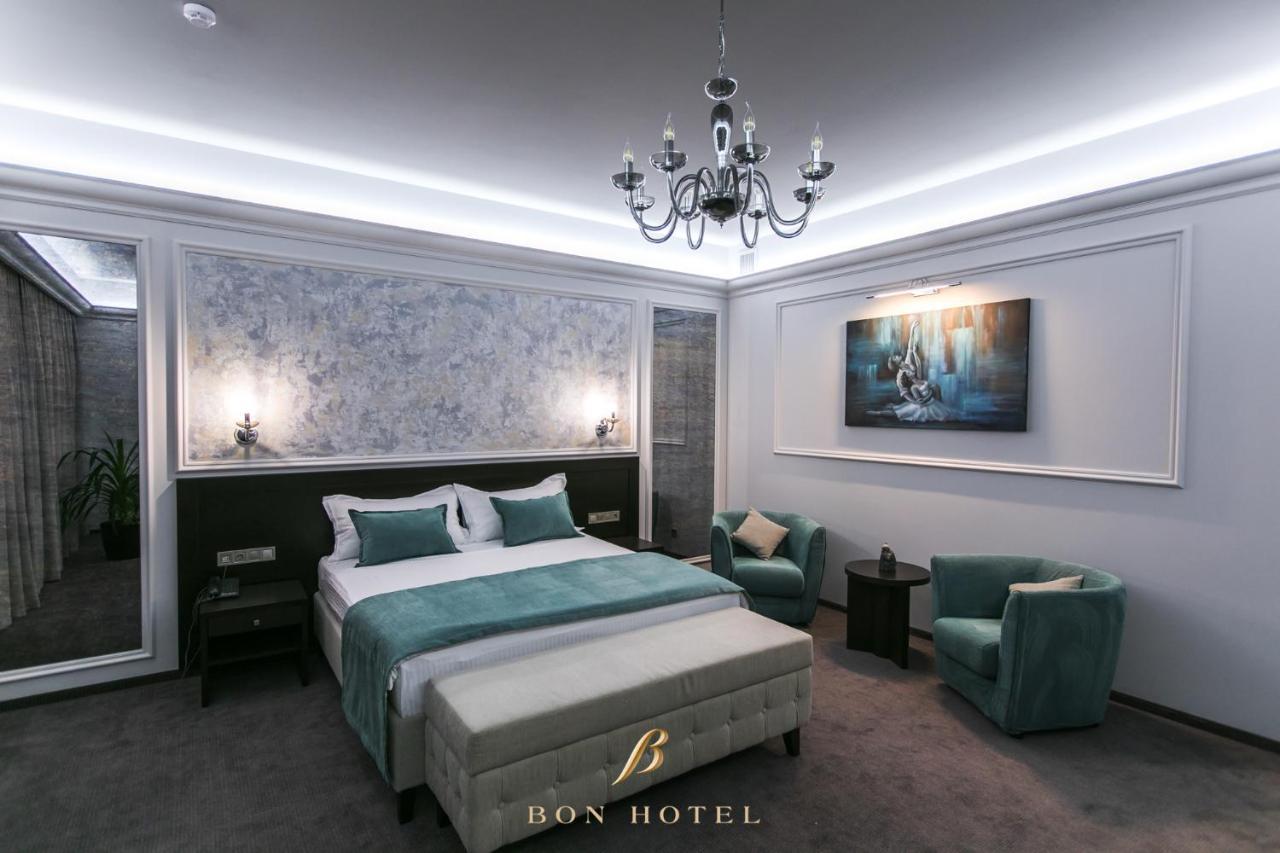 Bon Hotel Dnipro Exterior photo