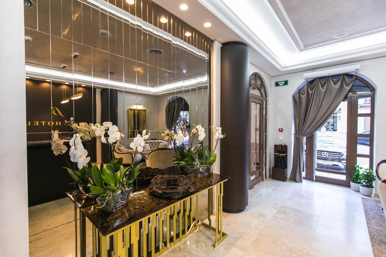 Bon Hotel Dnipro Exterior photo